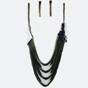 Long Mesh Necklace with Silver Pendant & Earrings